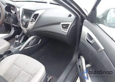 2013 Hyundai Veloster Base W/Gray z USA, uszkodzony, nr VIN KMHTC6ADXDU094519